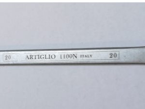 CHIAVE ARTIGLIO COMBINATA FORCHETTA/POLIGONALE 20x20